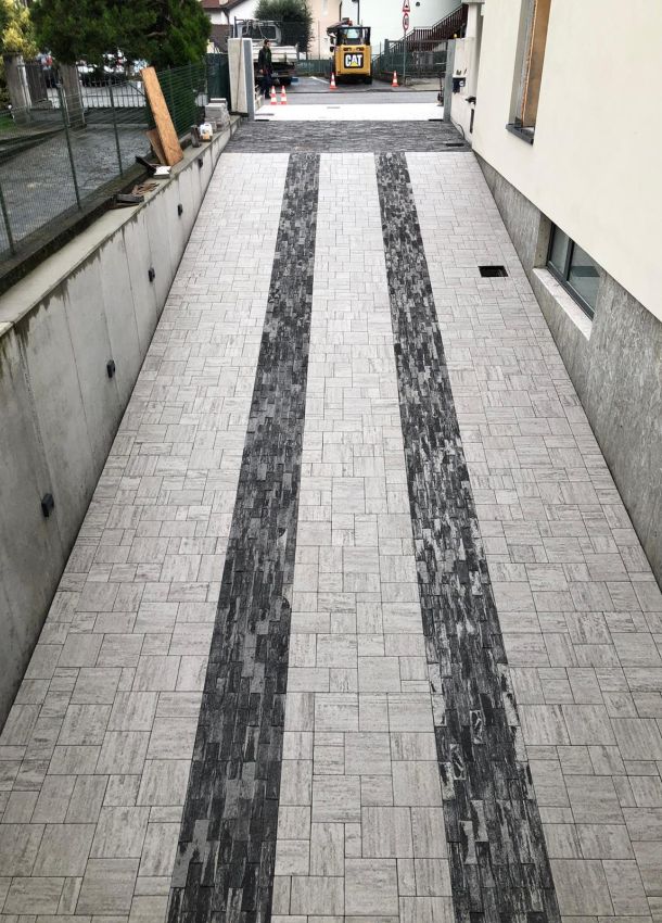 Pavimentazione vialetto discesa garage